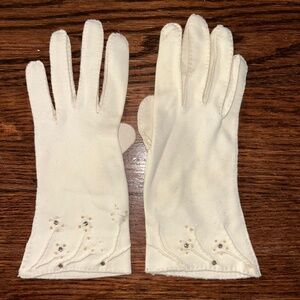 1960s vintage white gloves